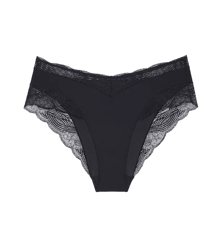 seamless high-cut pantiesMaxislip LIFT SMART