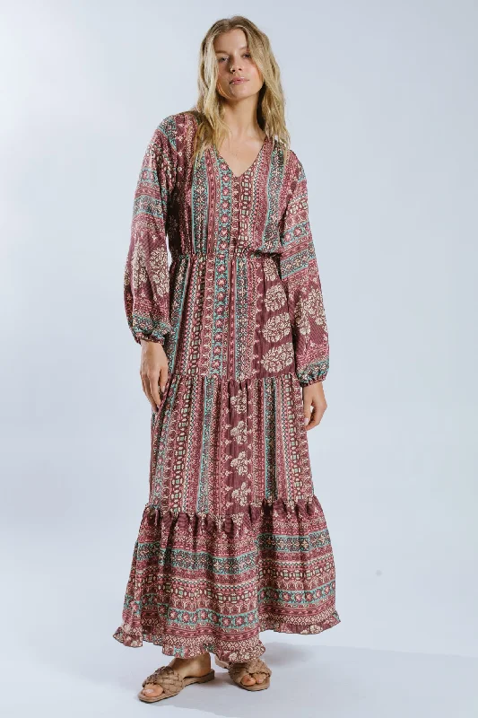 Women's Sweetheart-Back DressesNuha L/S Maxi Dress