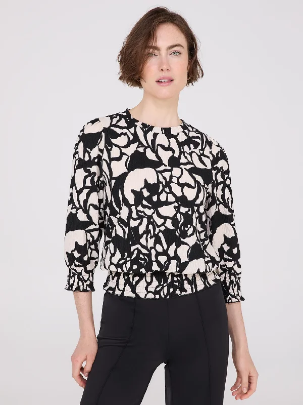 Women's Blouse with Collarless DesignPrinted Textured 3/4 Sleeve Round Neck Top