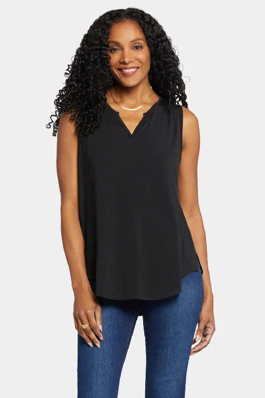 Women's Blouse with U-Shaped NeckSleeveless Perfect Tee - Black